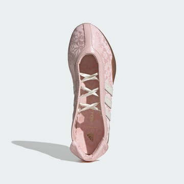 ADIDAS ORIGINALS Ballerina 'Taekwondo Mei' in Pink