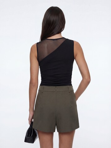 Haut 'Mara' studioselect en noir