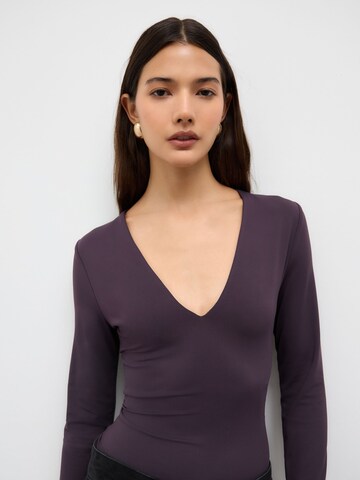 T-shirt Next en violet