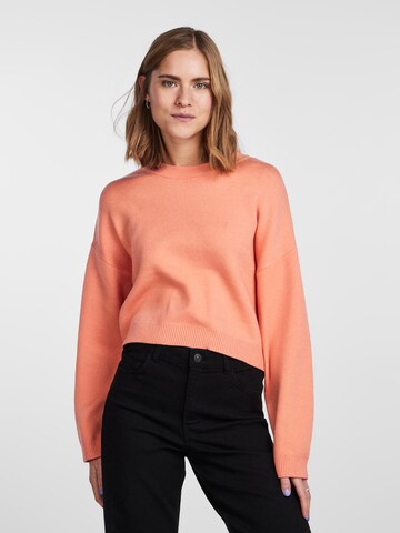 PIECES Sweater 'Hesa' in Orange: front