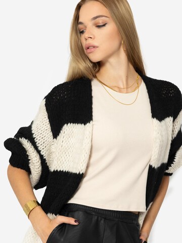 SASSYCLASSY Oversizestrickjacke‌‌‌‌‌‌‌‌‌ in Schwarz