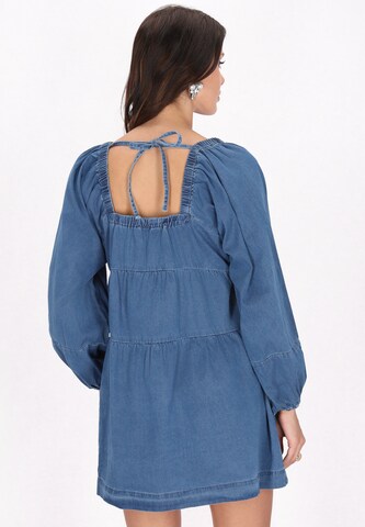 Robe faina en bleu