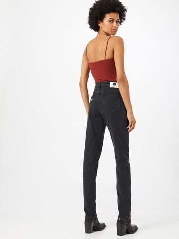 MUD Jeans - regular Vaquero 'Mimi' en negro