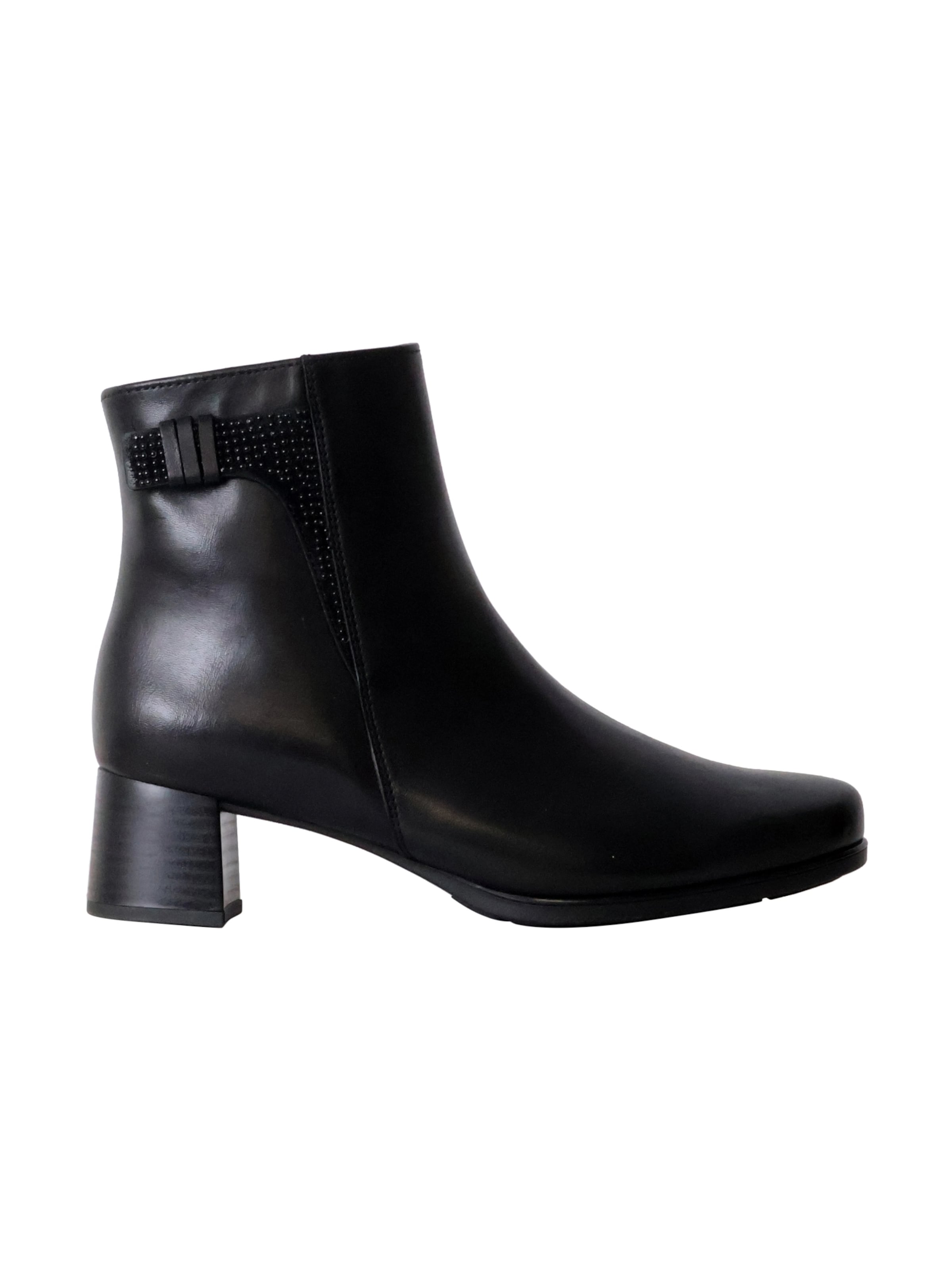 Bottines 'Lederstiefeletten Schal' GABOR en noir