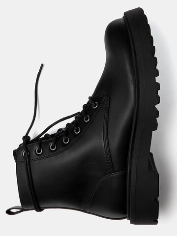 Pull&Bear Boots med snörning i svart