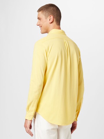 Polo Ralph Lauren Regular Fit Hemd in Gelb
