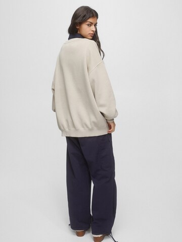 Pull&Bear Sweatshirt in Beige