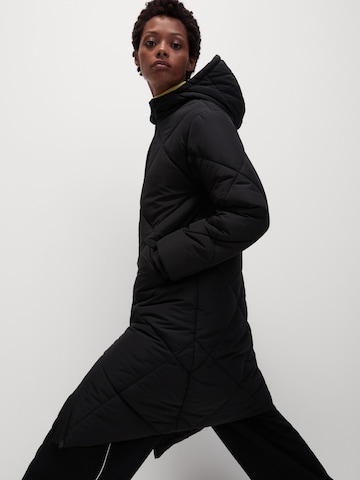 Marks & Spencer Wintermantel in Zwart