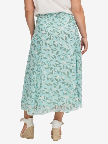 SHEEGO Skirt in Green