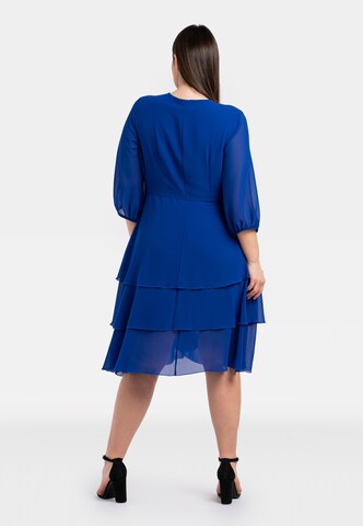 Robe de cocktail 'NARCYZA' Karko en bleu