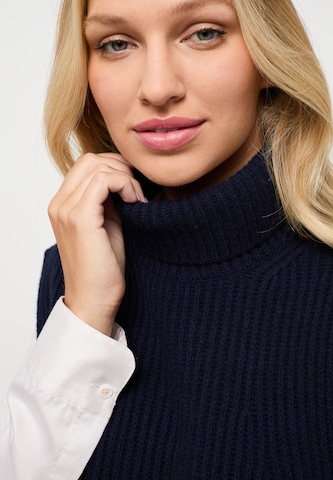 ETERNA Sweater in Blue