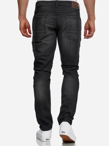 Tazzio Regular Jeans 'A106' in Schwarz
