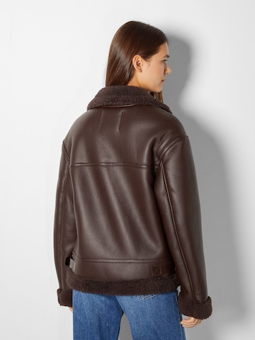 Veste mi-saison Bershka en marron