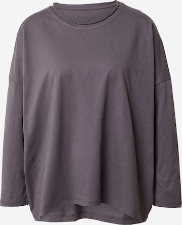 T-shirt fonctionnel CURARE Yogawear en violet : devant