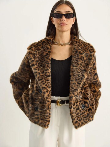 Cappotto invernale di Bianco Lucci in marrone: frontale