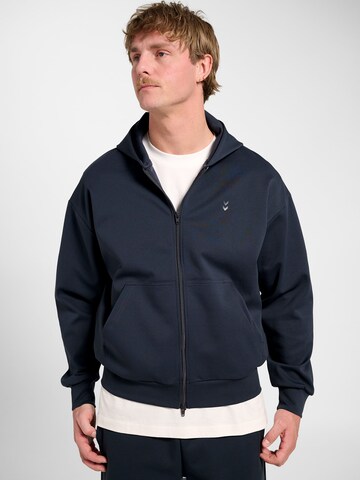 Hummel Sweatjacke in Grau