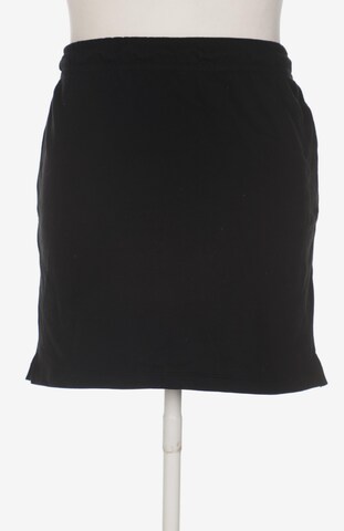 Calvin Klein Jeans Skirt in L in Black