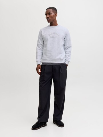 Sweat-shirt JACK & JONES en gris