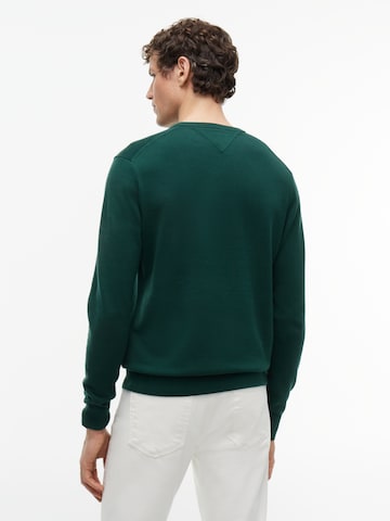 Pulover 'Essential' de la TOMMY HILFIGER pe verde