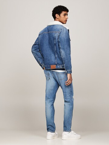 Tommy Jeans Between-season jacket 'Ryan Sherpa' in Blue