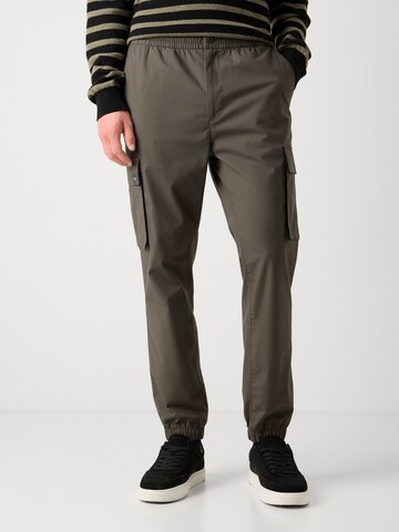 Calvin Klein Jeans Ozke Kargo hlače | siva barva: sprednja stran