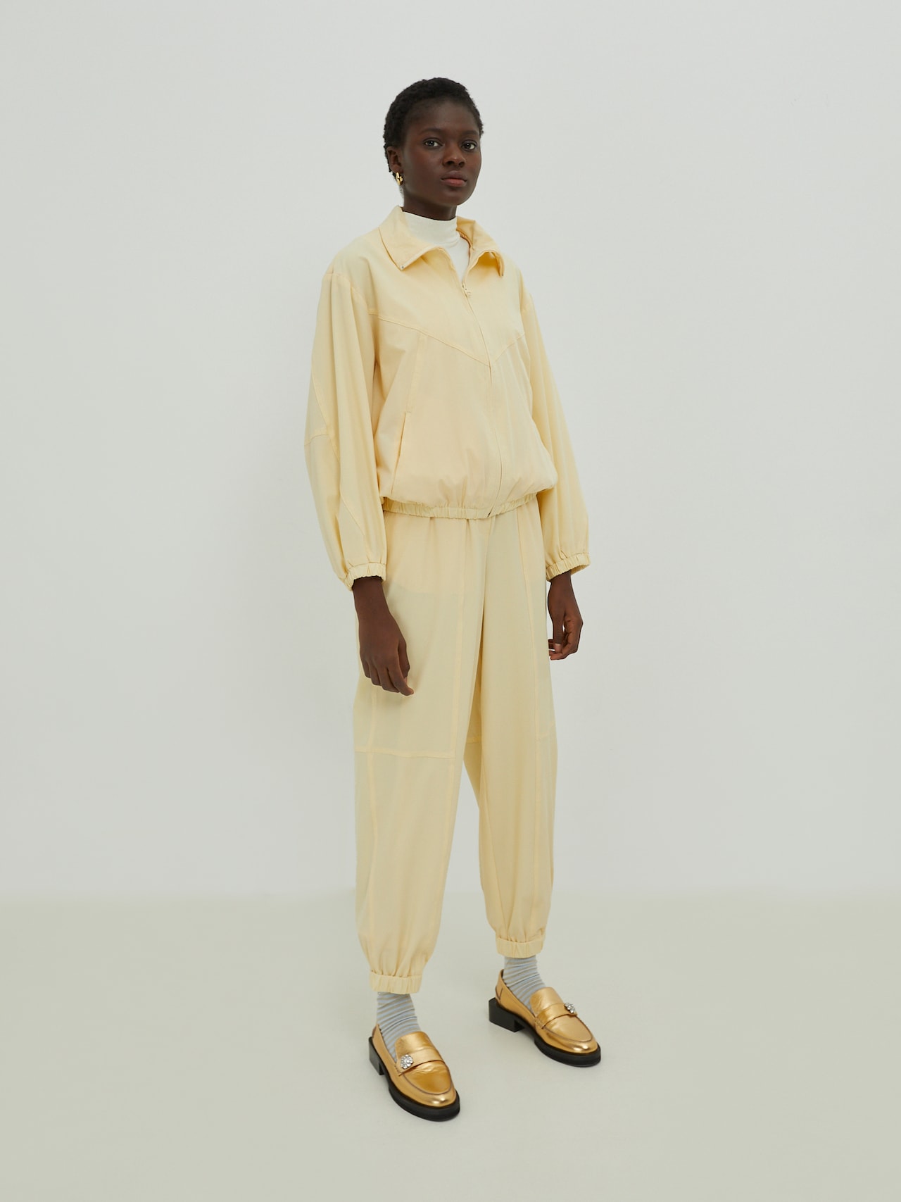 EDITED Produkte Jacke 'Kori' beige