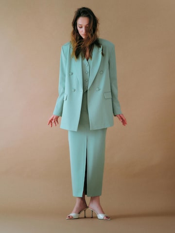 MB by Marta Buzolic Blazer in Green