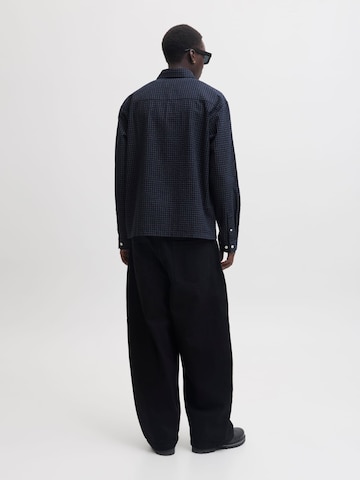 JACK & JONES - Ajuste confortable Camisa 'Menton' en azul