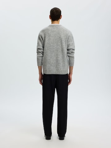 Pullover di SELECTED in grigio