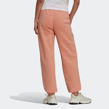 Effilé Pantalon ADIDAS ORIGINALS en rose