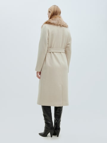 Manteau mi-saison 'Mailen' EDITED en beige