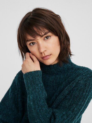 VERO MODA Sweater 'Daisy' in Green