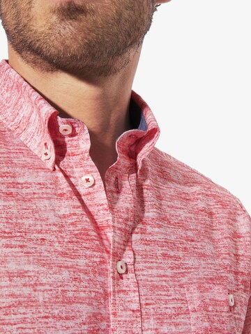 Coupe regular Chemise 'Milanzetti' BABISTA en rouge