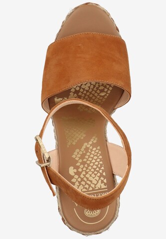 Fred de la BretoniÈre Strap Sandals in Brown