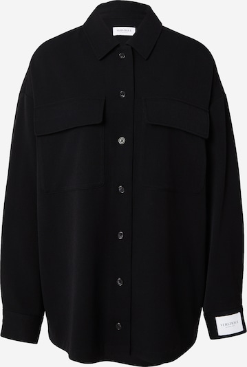 Marškinėliai iš VERSTIQUE, spalva – juoda, Prekių apžvalga