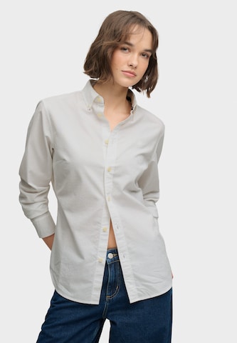 Superdry & Co Pusero 'Oxford' värissä valkoinen: etupuoli