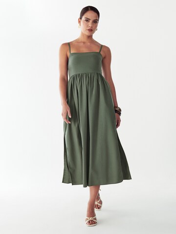 St MRLO Kleid 'Lanah' in Grün