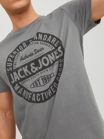 JACK & JONES Тениска 'JEANS' в сиво