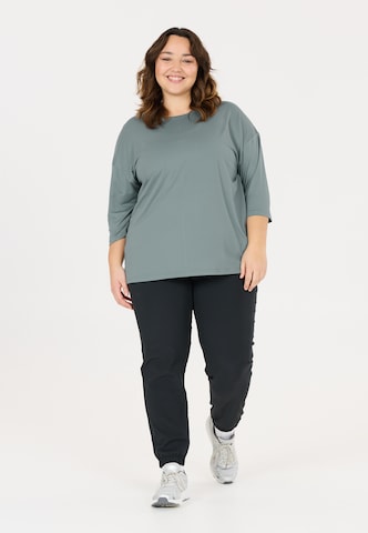 Q by Endurance T-Shirt 'Jenirei' in Grau