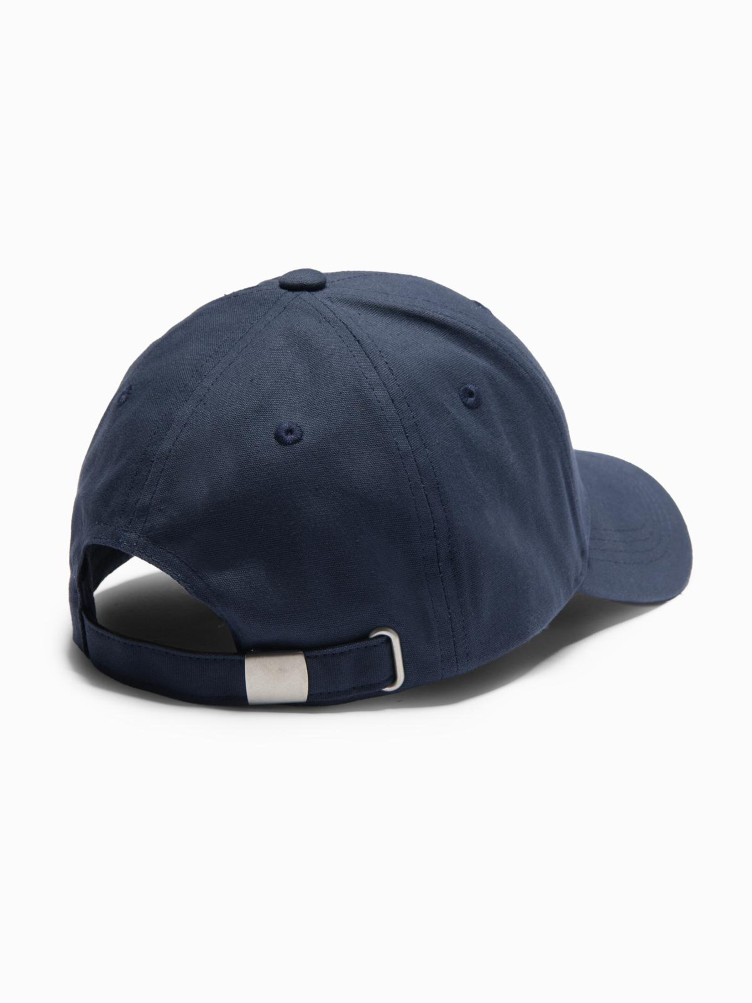 Ombre Cap in Blue