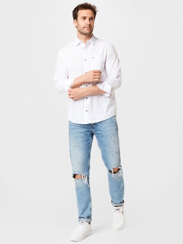 Tommy Jeans Regular Fit Hemd in Weiß