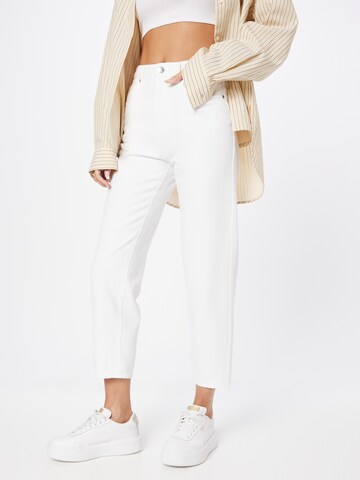 UNITED COLORS OF BENETTON Tapered Jeans in White: front