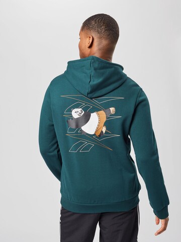 Reebok Sweatshirt 'Kung Fu Panda' in Groen: voorkant