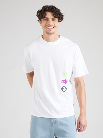 Nike Sportswear Футболка в Белый