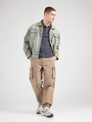Effilé Pantalon cargo Superdry en marron