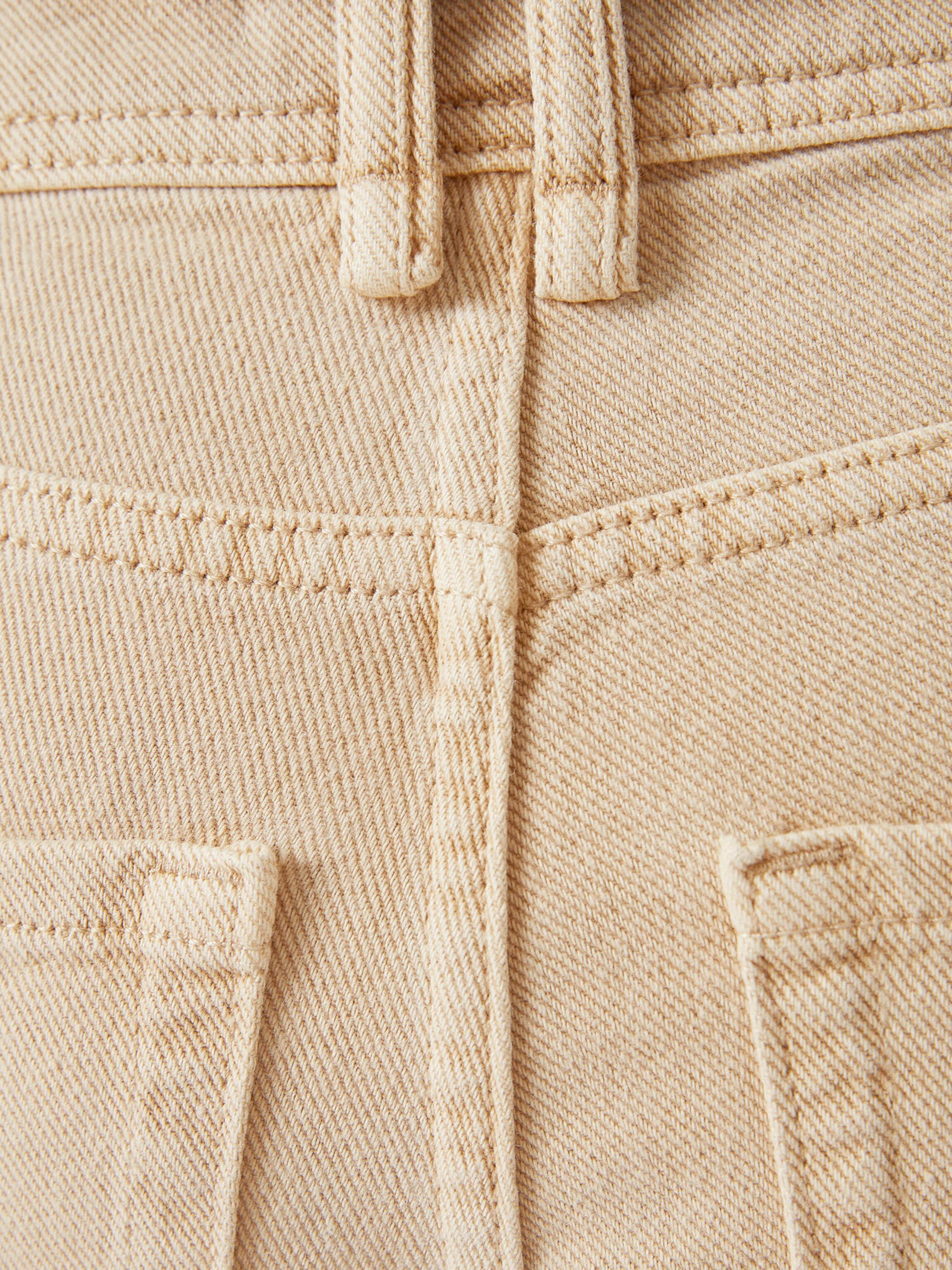 Bershka Wide leg Jeans in Apricot | ABOUT YOU