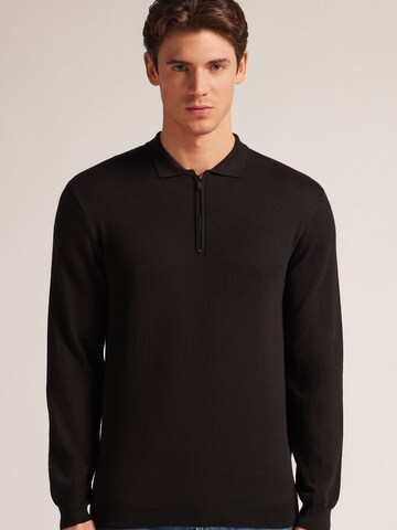 INTIMISSIMI Sweater in Black: front