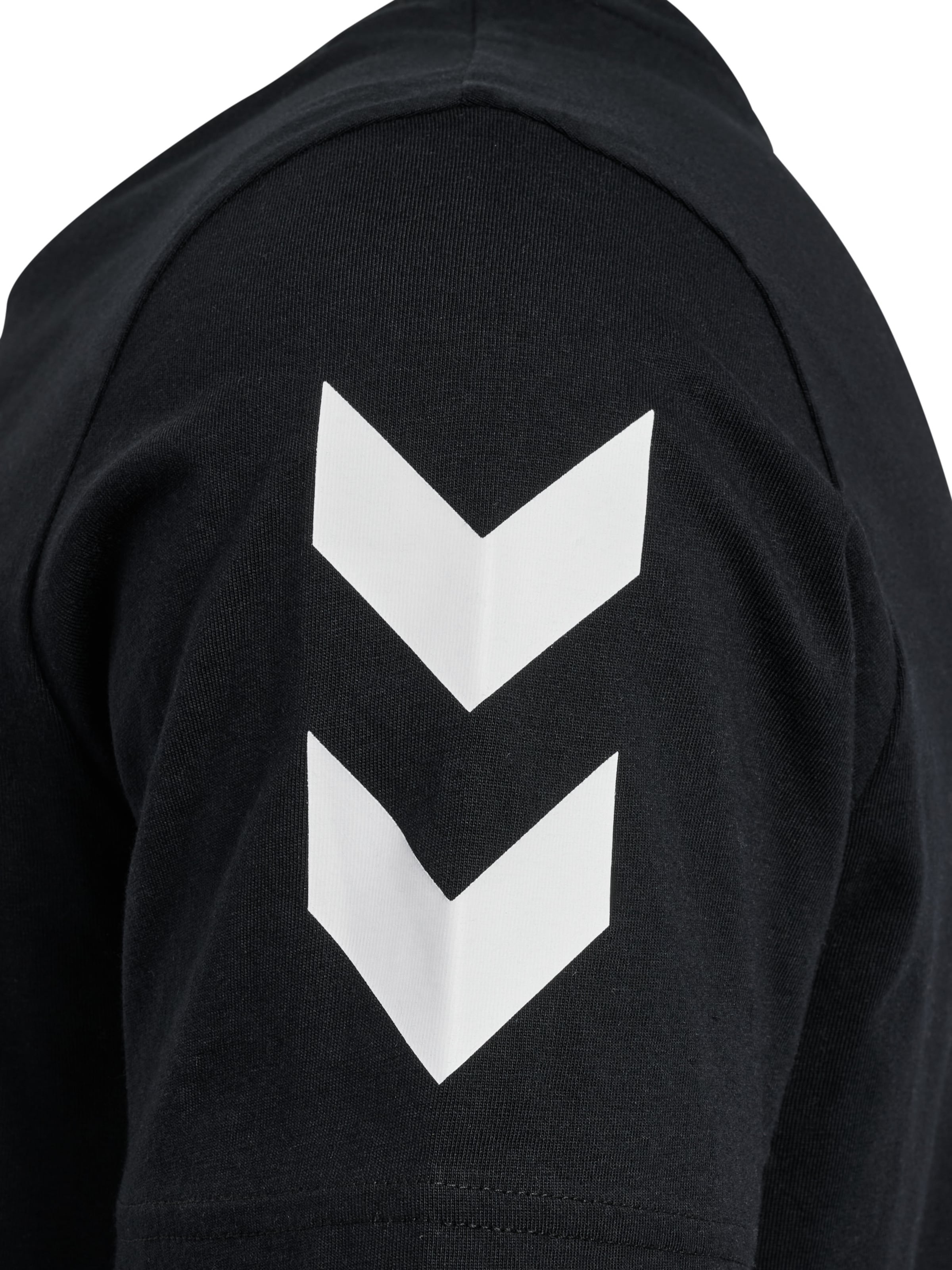 Hummel Bluser & t-shirts 'LEGACY 2.0' i sort