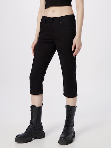 QS Slim fit Jeans in Black: front