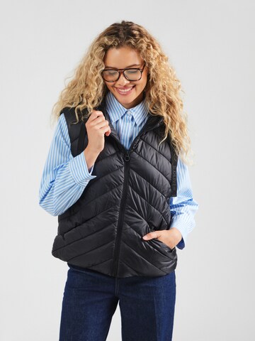 s.Oliver Vest i sort: forside
